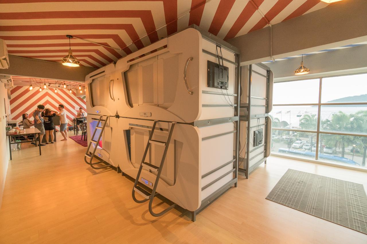 Seaview Capsule Hotel Кота-Кинабалу Экстерьер фото